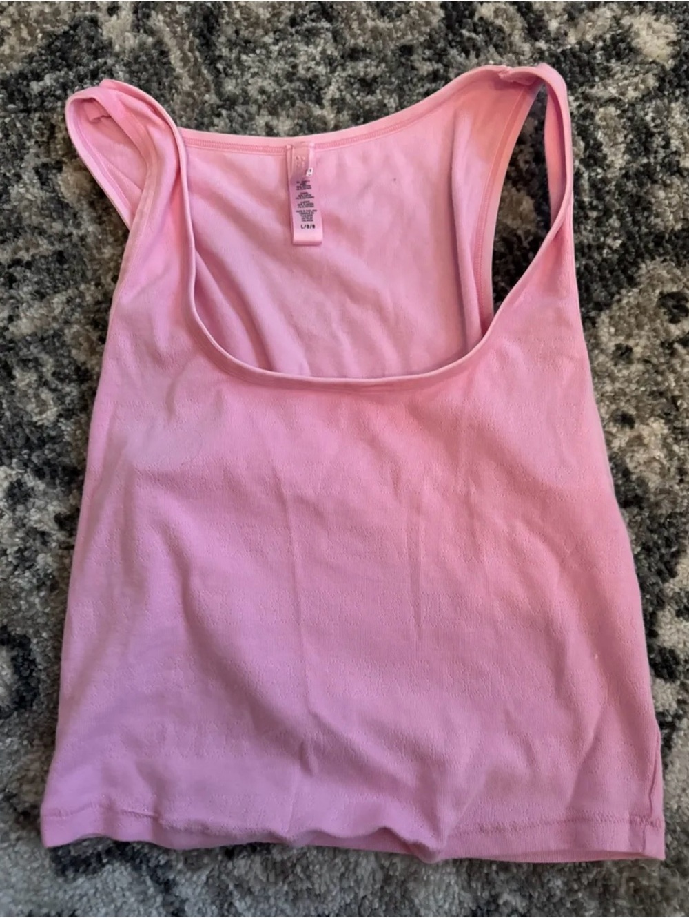 Skims Pink Scoop Neck tank skims print font design size small